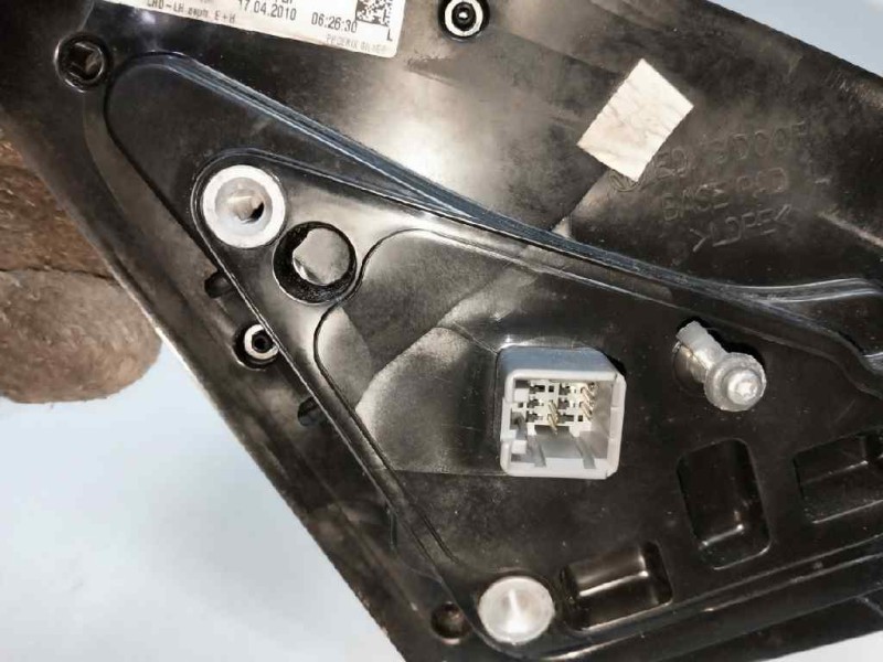 Recambio de retrovisor izquierdo para kia pro_cee´d referencia OEM IAM   ELECTRICO