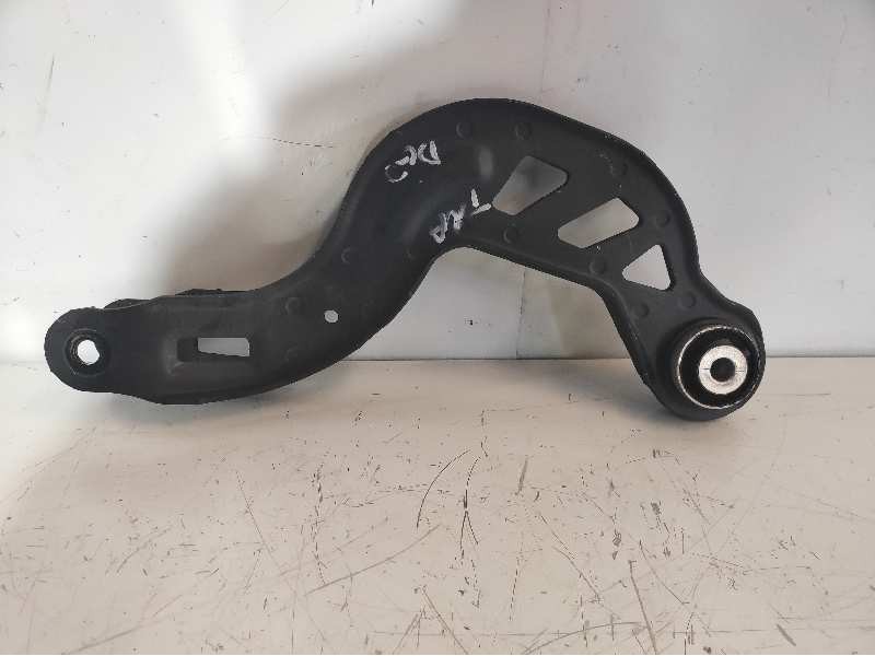 Recambio de tirante trasero derecho para mercedes clase cla (w117) referencia OEM IAM A2463501006  