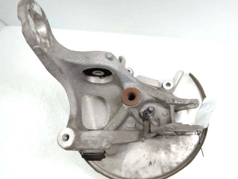 Recambio de mangueta trasera derecha para audi a4 ber. (b8) básico referencia OEM IAM   