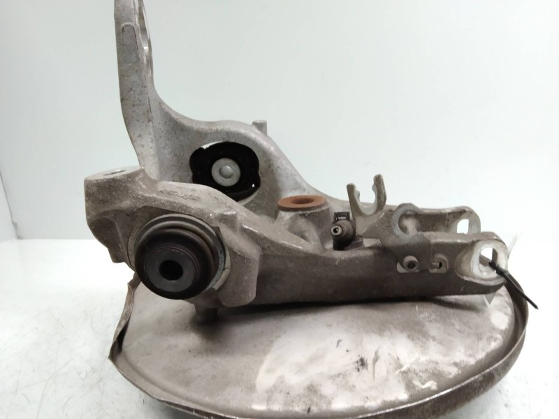 Recambio de mangueta trasera derecha para audi a4 ber. (b8) básico referencia OEM IAM   