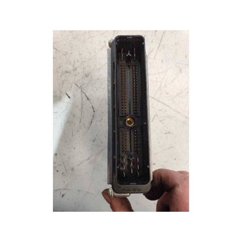 Recambio de centralita motor uce para ford focus berlina (cak) 1.8 tdci (5p) referencia OEM IAM R0411C004L 3M5112A650LB 12240250