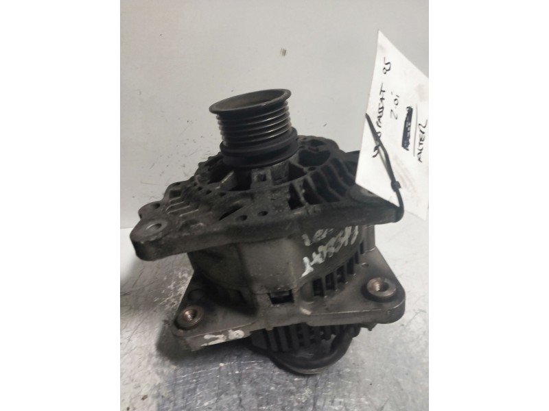 Recambio de alternador para volkswagen passat variant (3b6) executive referencia OEM IAM    Recambio de alternador para volkswagen passat variant (3b6) executive referencia OEM IAM