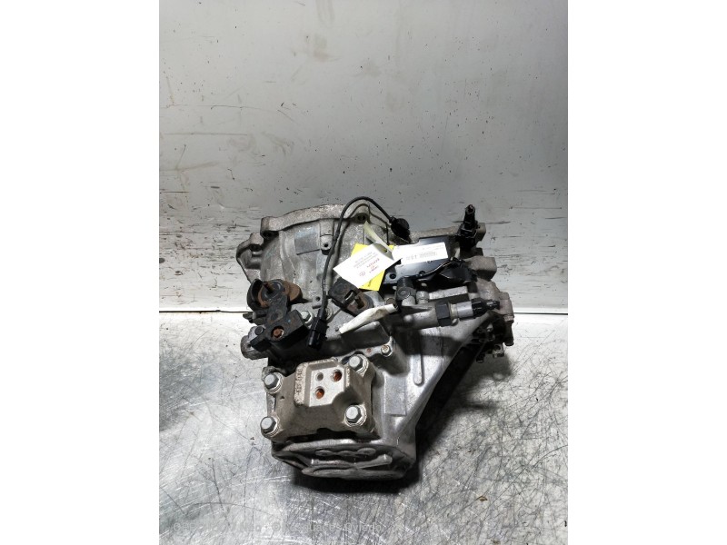 Recambio de caja cambios para hyundai i30 1.6 crdi cat referencia OEM IAM S81767 6422252 