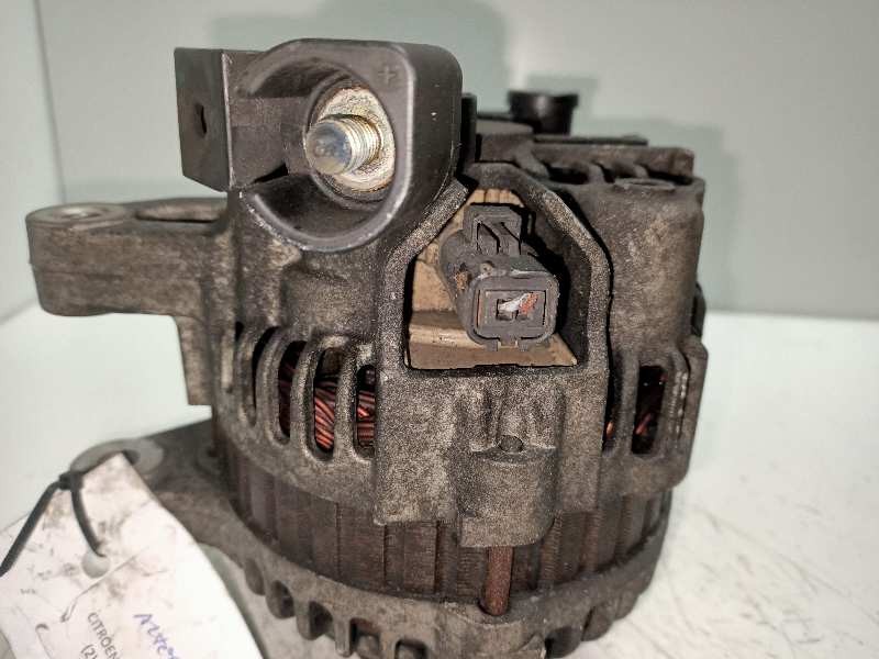 Recambio de alternador para citroen xsara berlina 1.6i 16v exclusive referencia OEM IAM A005TA6391C 9638275980 MITSUBISHI CL8