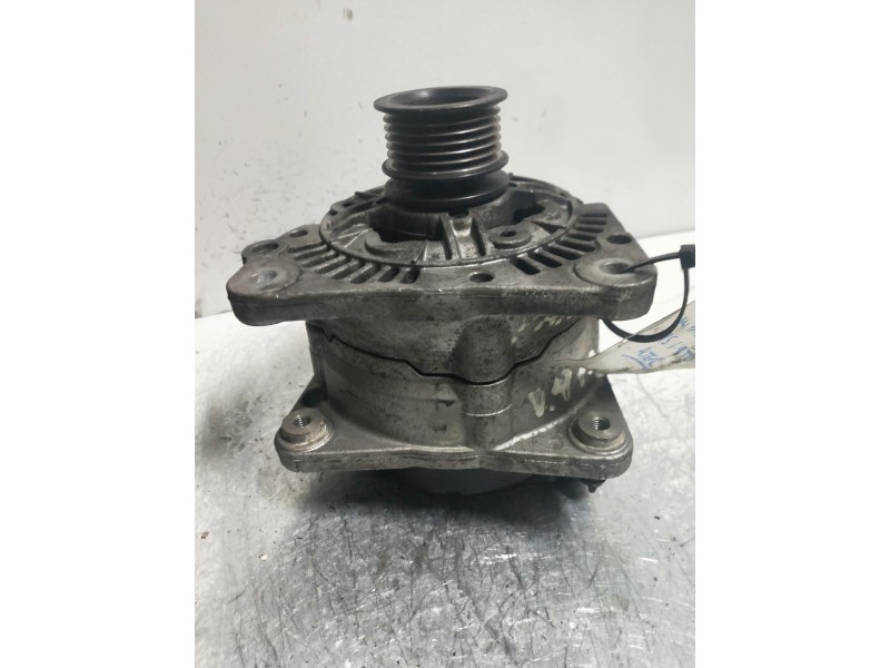 Recambio de alternador para volkswagen passat variant (3a5) davos referencia OEM IAM 0123310001  