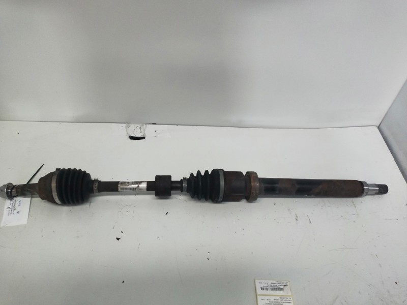 Recambio de transmision delantera derecha para ford fiesta (cb1) ambiente referencia OEM IAM 8V513B436AE  