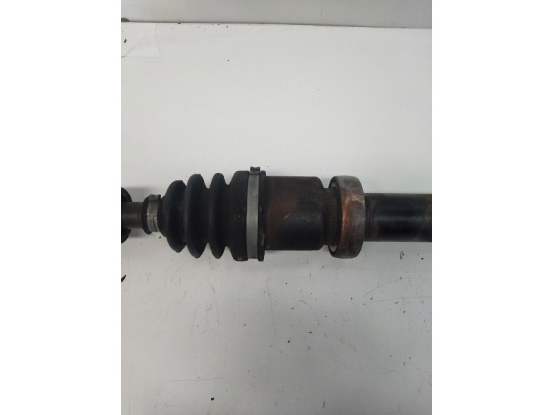 Recambio de transmision delantera derecha para ford fiesta (cb1) ambiente referencia OEM IAM 8V513B436AE  