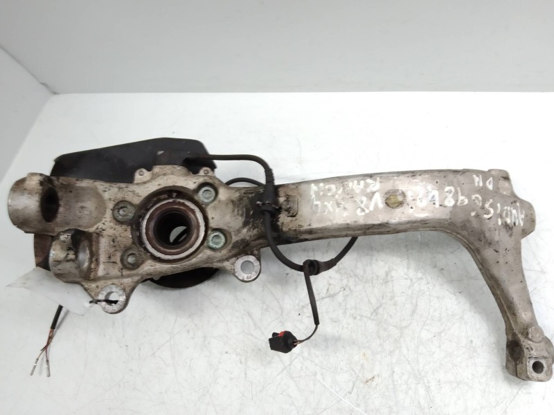 Recambio de mangueta delantera derecha para audi s6 avant (4b6) 4.2 v8 40v referencia OEM IAM   