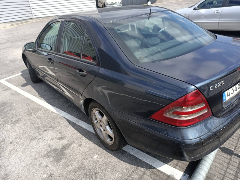 mercedes clase c (w203) berlina del año 2005