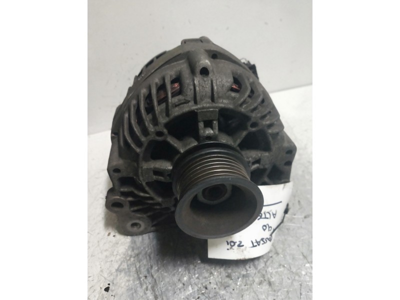 Recambio de alternador para volkswagen passat variant (315) special referencia OEM IAM   