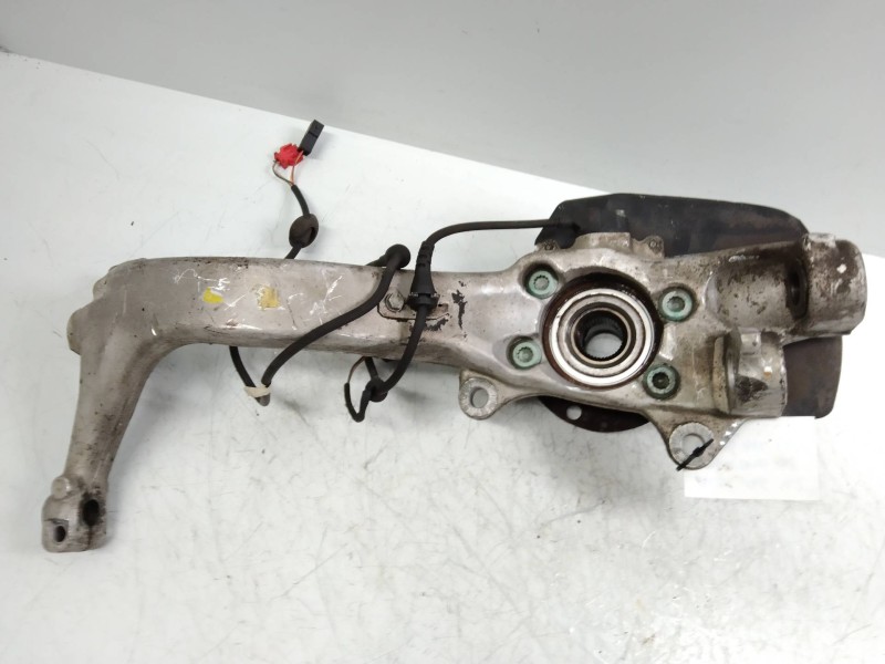 Recambio de mangueta delantera izquierda para audi a6 berlina (4b2) 4.2 quattro referencia OEM IAM    Recambio de mangueta delantera izquierda para audi a6 berlina (4b2) 4.2 quattro referencia OEM IAM