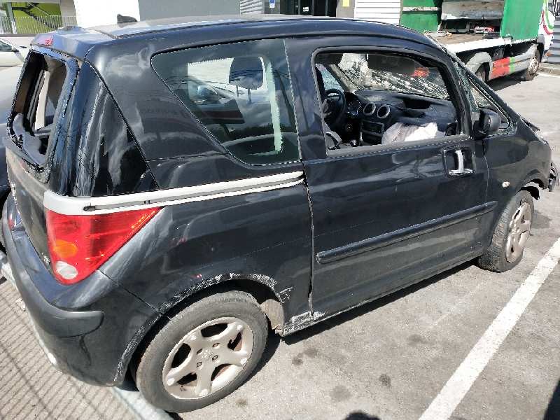 peugeot 1007 del año 2007