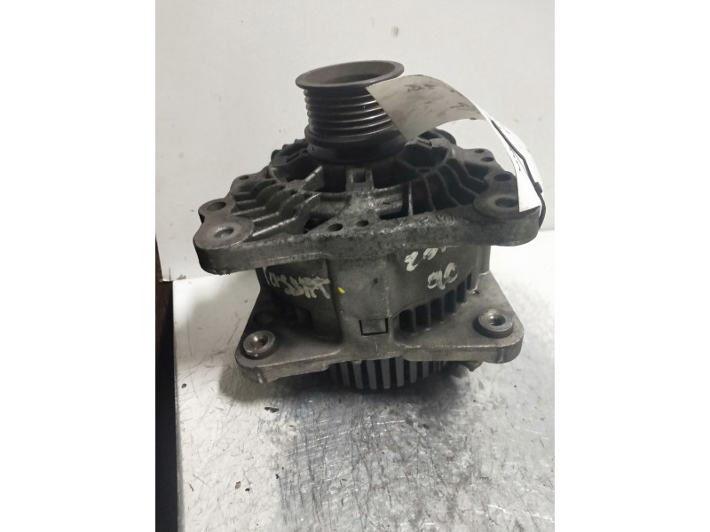 Recambio de alternador para volkswagen passat variant (315) special referencia OEM IAM   