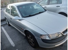 opel vectra b berlina del año 1998