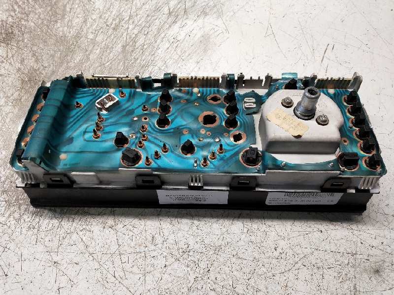 Recambio de cuadro instrumentos para renault 5 (b/c40) gtl (b/c 402, c 407) referencia OEM IAM 7702148255 19453302 J9 SUPER 5