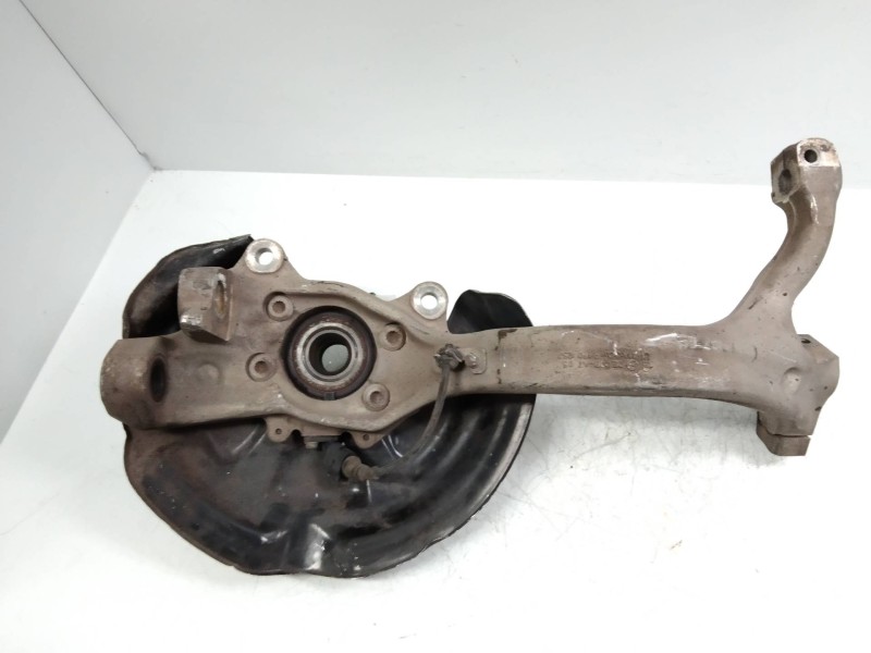 Recambio de mangueta delantera izquierda para audi a6 berlina (4f2) 3.0 tdi quattro (165kw) referencia OEM IAM   