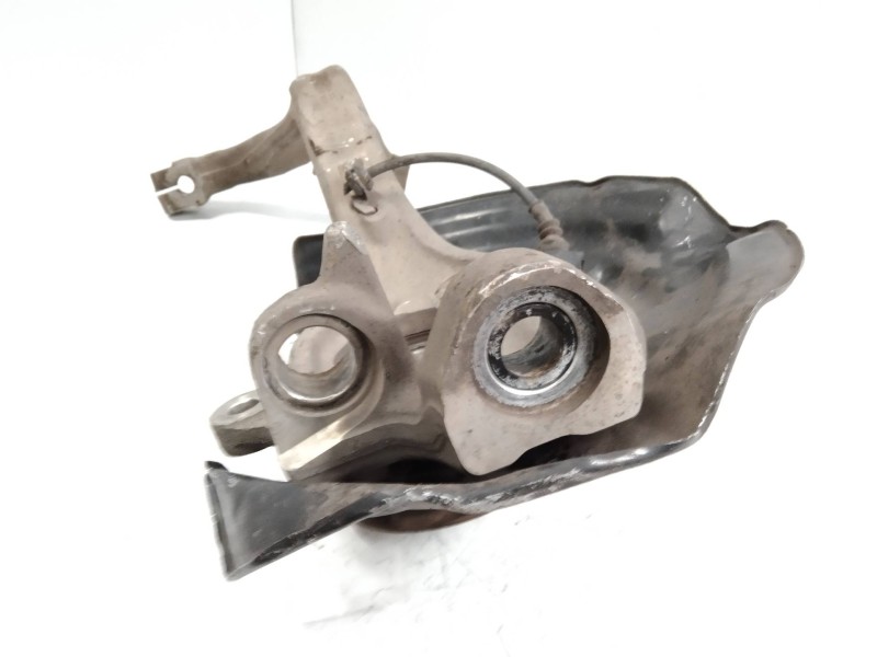 Recambio de mangueta delantera izquierda para audi a6 berlina (4f2) 3.0 tdi quattro (165kw) referencia OEM IAM   