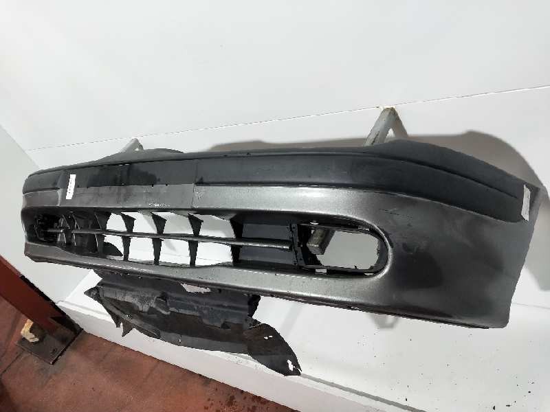 Recambio de paragolpes delantero para renault megane i scenic (ja0) 1.9 d kaleido referencia OEM IAM   