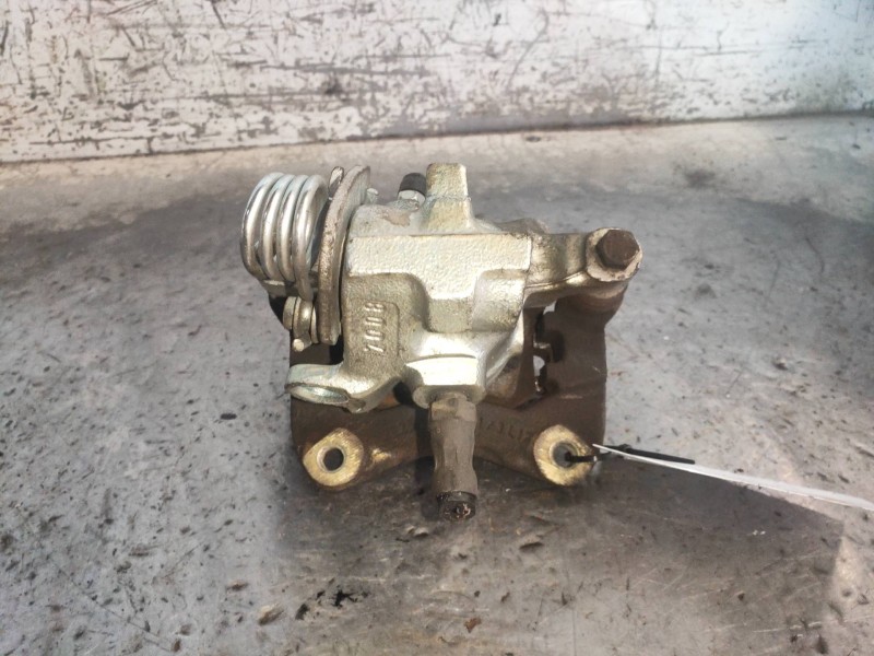 Recambio de pinza freno trasera derecha para audi 100 berlina (c4) básico referencia OEM IAM   