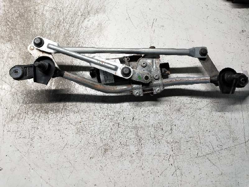 Recambio de motor limpia delantero para hyundai i20 classic referencia OEM IAM 98100GB000  