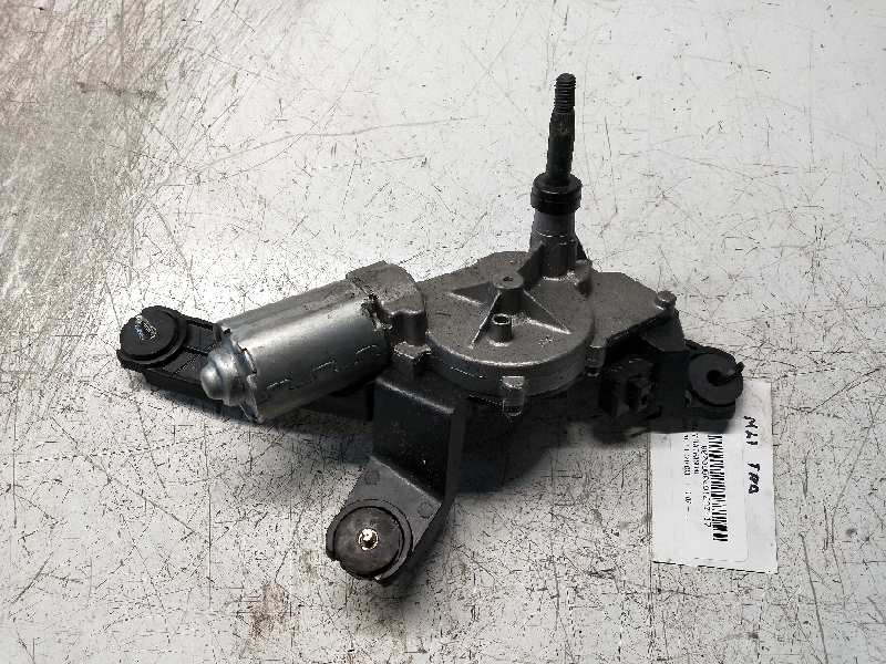 Recambio de motor limpia trasero para hyundai i10 1.1 12v cat referencia OEM IAM   