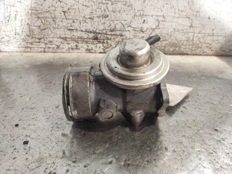 Recambio de valvula egr para seat leon (1m1) sport f.r. referencia OEM IAM 03G129637  