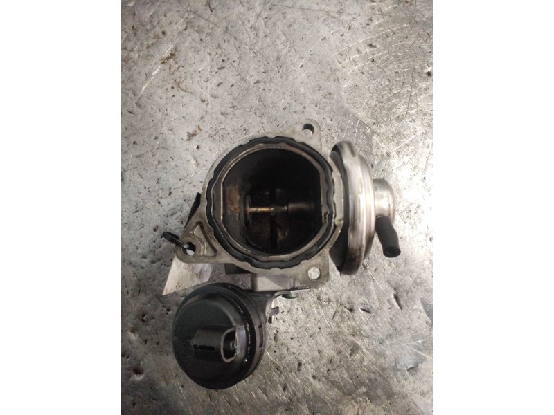 Recambio de valvula egr para seat leon (1m1) sport f.r. referencia OEM IAM 03G129637  