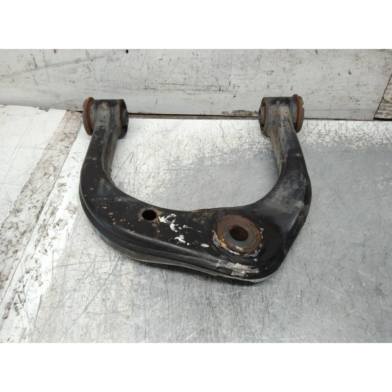 Recambio de brazo suspension superior delantero derecho para toyota land cruiser (j9) td vx (3-ptas.) (kzj90) referencia OEM IAM