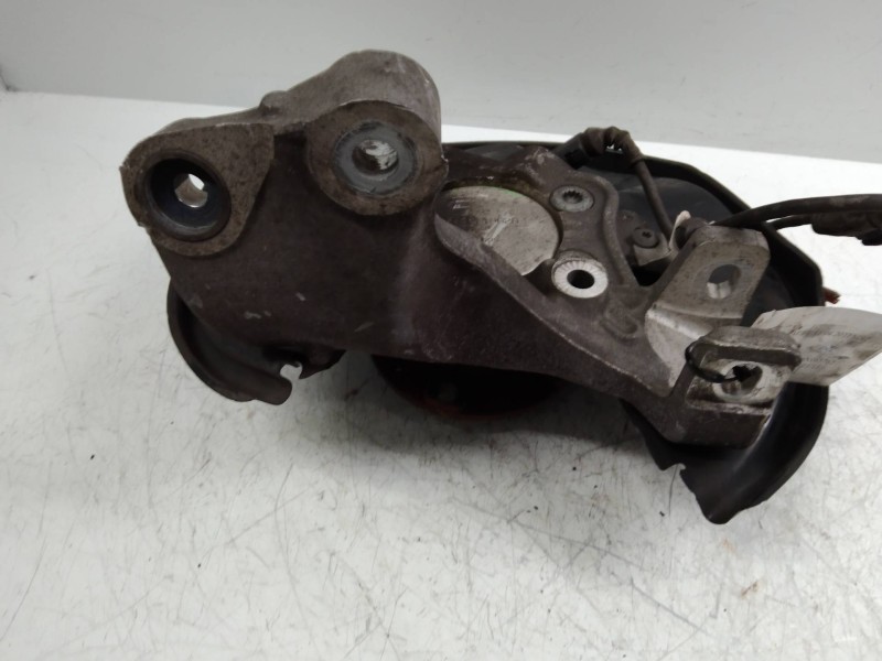 Recambio de mangueta delantera derecha para audi a6 berlina (4f2) 2.0 16v tfsi referencia OEM IAM   