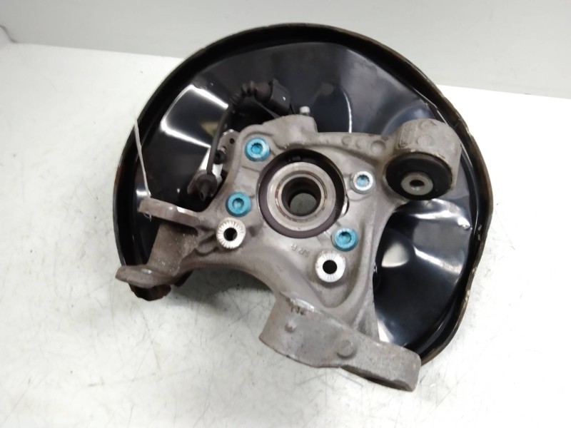 Recambio de mangueta trasera izquierda para audi a6 berlina (4f2) 2.7 tdi referencia OEM IAM   