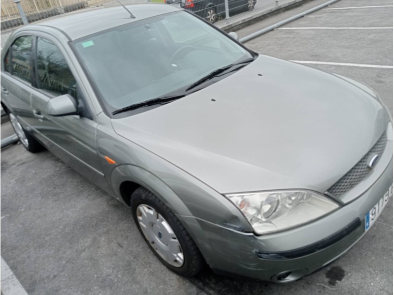 ford mondeo berlina (ge) del año 2001