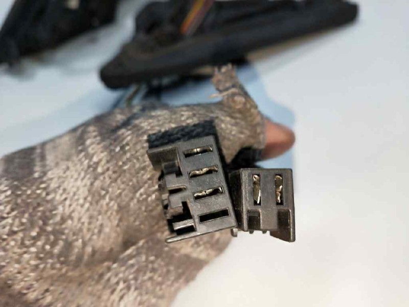 Recambio de retrovisor derecho para lancia dedra berl. referencia OEM IAM   ELECTRICO