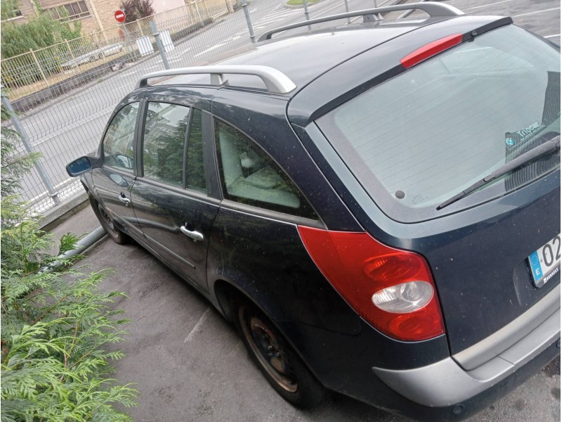 renault laguna ii grandtour (kg0) del año 2004