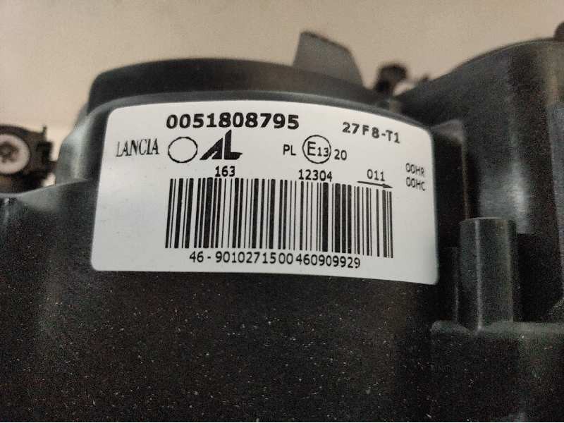 Recambio de faro izquierdo para lancia delta (181) referencia OEM IAM 0051808795   Recambio de faro izquierdo para lancia delta (181) referencia OEM IAM 0051808795