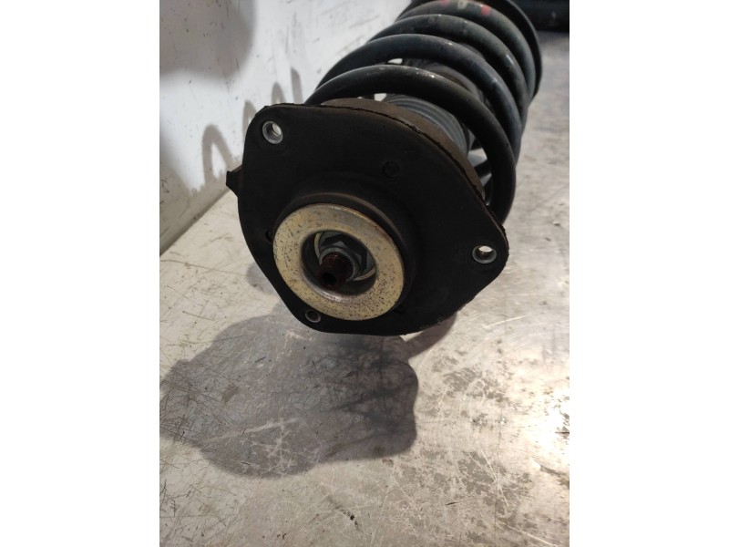 Recambio de amortiguador delantero derecho para volkswagen golf v berlina (1k1) 1.9 tdi referencia OEM IAM 1K0413031BJ  