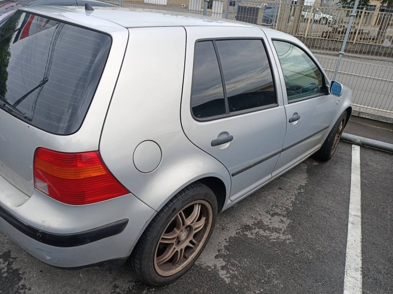 volkswagen golf iv berlina (1j1) del año 1999