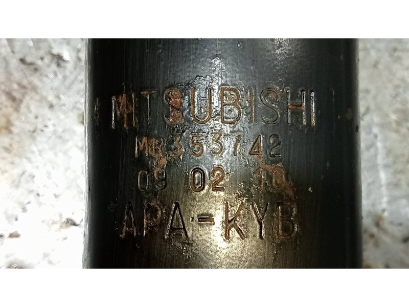 Recambio de amortiguador delantero derecho para mitsubishi montero pinin (h60/h70) 2000 gdi (3-ptas.) referencia OEM IAM MR35374