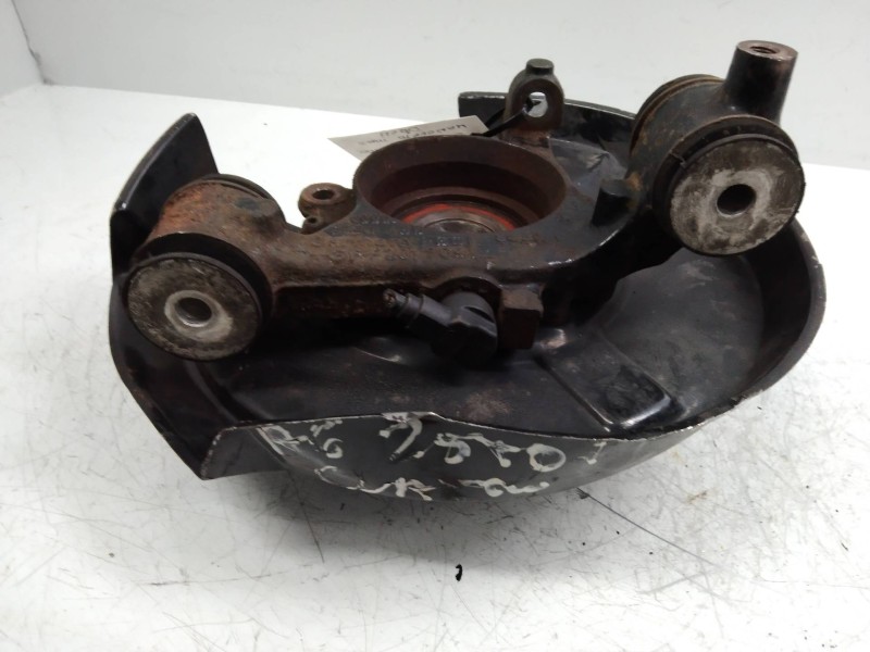 Recambio de mangueta trasera derecha para audi a6 berlina (4b2) 2.5 tdi quattro referencia OEM IAM    Recambio de mangueta trasera derecha para audi a6 berlina (4b2) 2.5 tdi quattro referencia OEM IAM