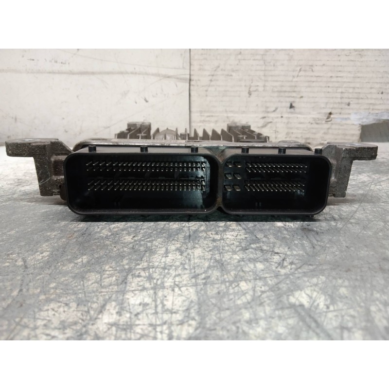 Recambio de centralita motor uce para mercedes sprinterii caja cerrada (desde 01.06) 210/213/216 cdi (906.611/613) referencia OE