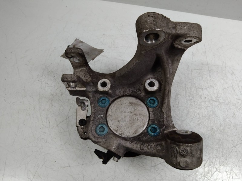 Recambio de mangueta trasera derecha para audi a6 berlina (4f2) 2.0 tdi referencia OEM IAM   