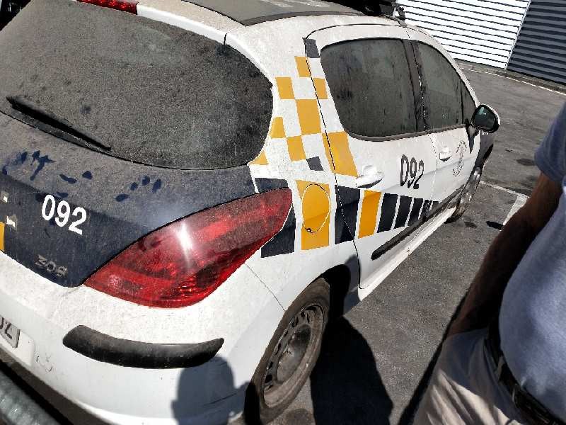 peugeot 308 del año 2008