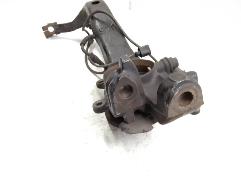 Recambio de mangueta delantera izquierda para audi a6 berlina (4b2) 2.4 quattro referencia OEM IAM   