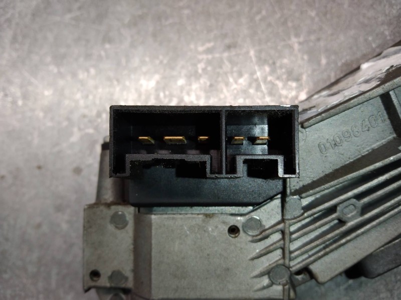 Recambio de conmutador de arranque para fiat doblo 1.3 16v jtd cat referencia OEM IAM 01098401  