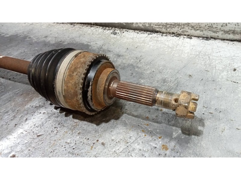 Recambio de transmision delantera izquierda para mitsubishi montero pinin (h60/h70) 2000 gdi (3-ptas.) referencia OEM IAM   