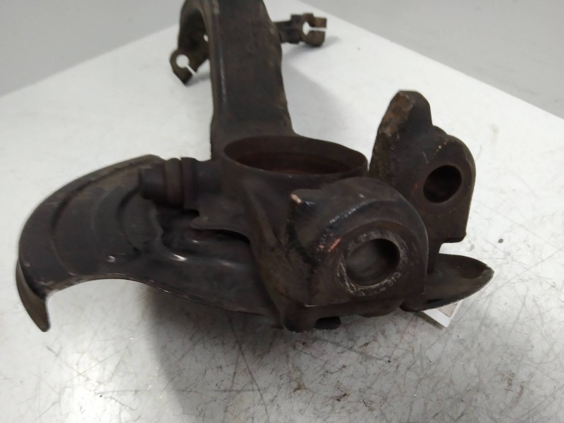 Recambio de mangueta delantera derecha para audi a6 berlina (4b2) 2.5 v6 24v tdi referencia OEM IAM   