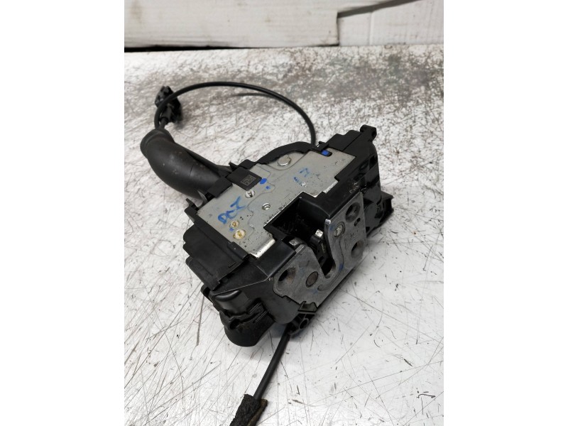 Recambio de motor cierre centralizado delantero izquierdo para renault megane iii coupe renault sport referencia OEM IAM   