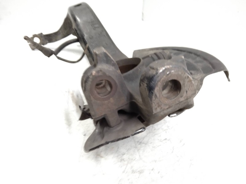 Recambio de mangueta delantera izquierda para audi a6 berlina (4b2) 2.5 v6 24v tdi referencia OEM IAM   