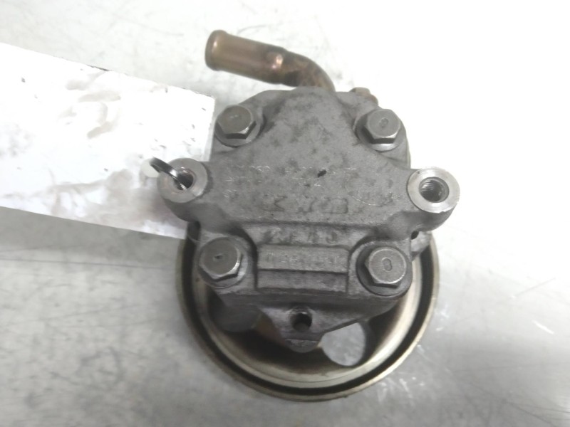 Recambio de bomba direccion para ford fiesta (cbk) ambiente referencia OEM IAM   