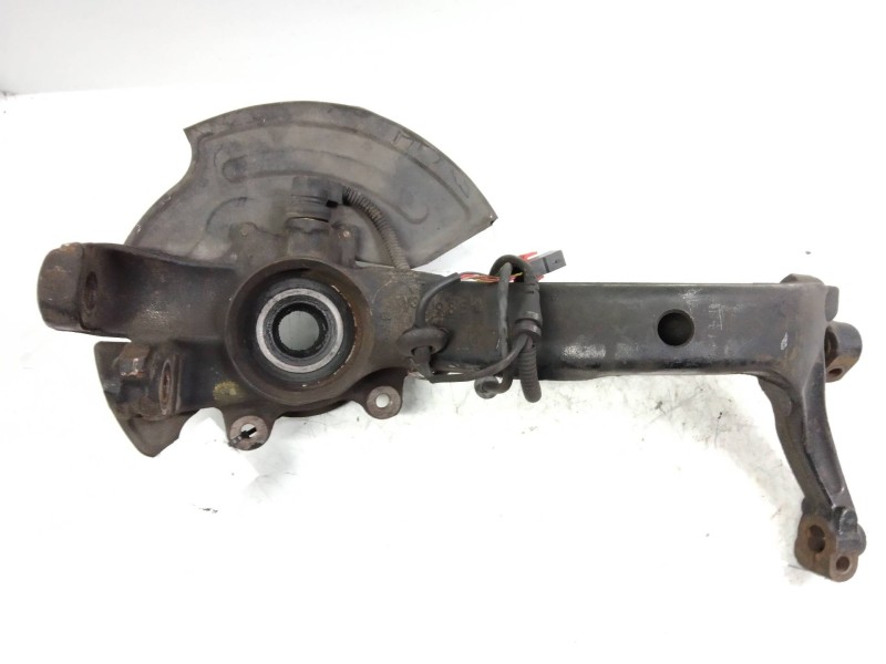 Recambio de mangueta delantera derecha para audi a6 berlina (4b2) 2.5 tdi quattro referencia OEM IAM   