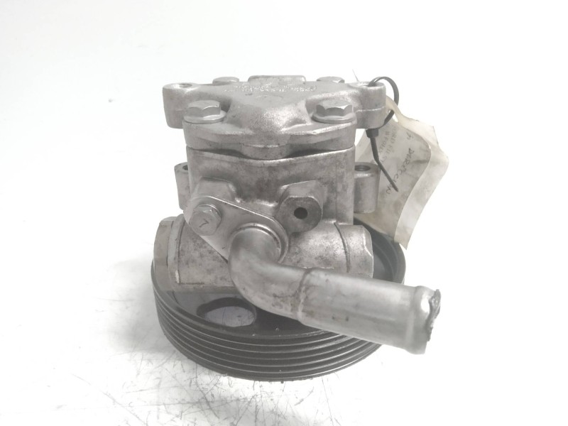 Recambio de bomba direccion para ford fiesta (cbk) fun referencia OEM IAM 286C3A696  